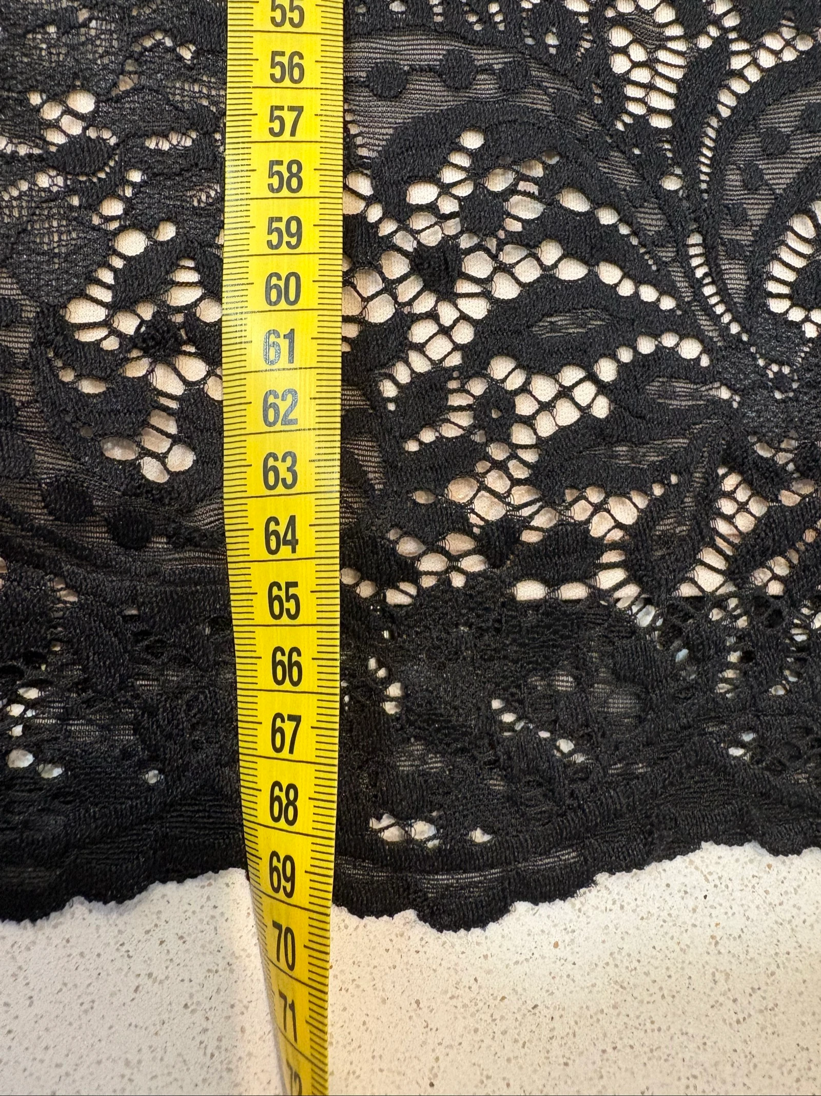 Jupe midi Dorothy Perkins en dentelle noire – T38 – photo 9